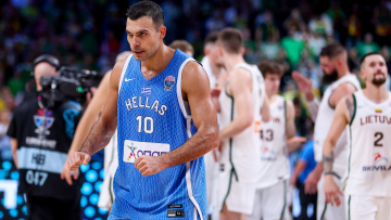 Σλούκας: «Ελπίζω να κάναμε περήφανους όλους τους Έλληνες, δε μας φοβίζει κάτι» 