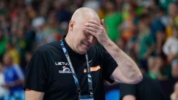 EuroBasket 2025: Ο Κουρτινάιτις παραπονέθηκε για την διαιτησία στο ματς με την Ελλάδα