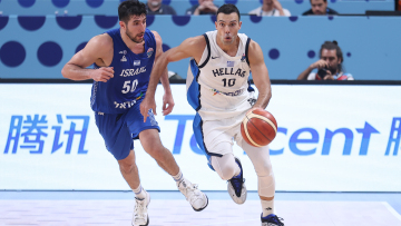 Σλούκας στα ΜΜΕ της Τουρκίας: Σέβομαι τα χρόνια στην Φενέρ αλλά αύριο θα γίνει μεγάλη μάχη 