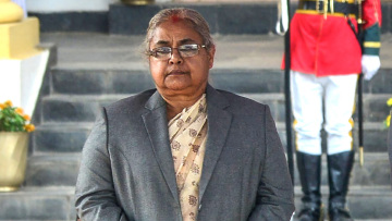 Πρόωρες εκλογές στις 5 Μαρτίου 2026 στο Νεπάλ - Οι διαδηλωτές διάλεξαν ως μεταβατική πρωθυπουργό μία 73χρονη πρώην δικαστικό, πολέμιο της διαφθοράς