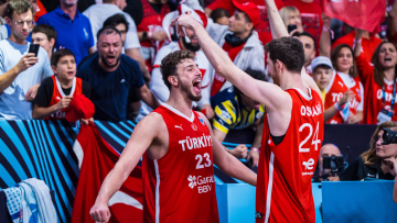 Από το «ωραίος καιρός για θάλασσα» του Σενγκούν, στην «οθωμανική σφαλιάρα» των εφημερίδων - Τα σχόλια των Τούρκων για τη νίκη επί της Ελλάδας