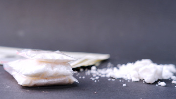 Με δορυφόρους και drones η μάχη κατά της διακίνησης ναρκωτικών στην ΕΕ: Το σχέδιο που παρουσίασε η Κομισιόν