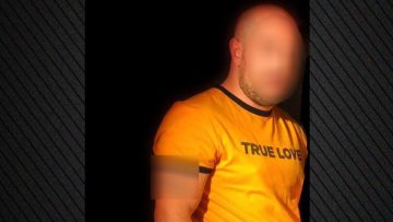 Με χτυπούσε και μου έλεγε «πιες κοκαΐνη»: Νέες πληροφορίες για τη δράση του 42χρονου μαστροπού