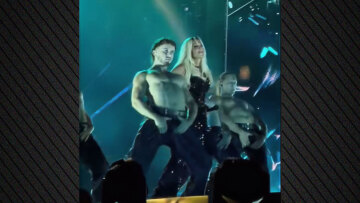 Άννα Βίσση: Ο χορευτής που έγινε viral στη συναυλία της στο Καλλιμάρμαρο - Δείτε βίντεο
