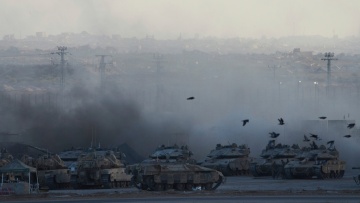  «Η Γάζα καίγεται» έγραψε ο ισραηλινός υπ. Άμυνας - Το Ισραήλ ξεκίνησε τα ξημερώματα χερσαία επιχείρηση στην πόλη