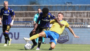 Κύπελλο Ελλάδας: Ο Άρης «απέδρασε» από το Αγρίνιο,  1-0 με πέναλτι του Μορόν - Βίντεο
