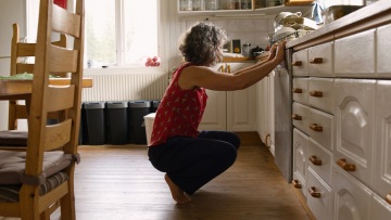 Γιατί το καθημερινό μαγείρεμα για την οικογένεια έχει γίνει πιο εξαντλητικό από ποτέ
