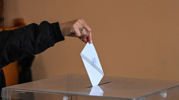 Pulse: Στο 29% η ΝΔ με 15 μονάδες προβάδισμα από το ΠΑΣΟΚ, στο 32% οι θετικές κρίσεις για τις εξαγγελίες Μητσοτάκη στη ΔΕΘ