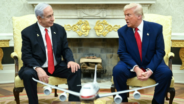 Συνάντηση Τραμπ - Νετανιάχου: Για πρώτη φορά ο Αμερικανός πρόεδρος δείχνει έτοιμος να πιέσει ανοιχτά τον Ισραηλινό