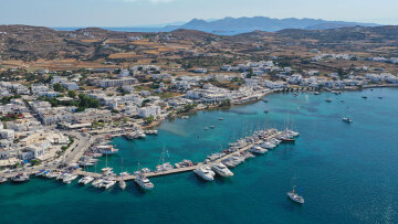 Ένταση σε πλοίο με προορισμό την Κρήτη που δεν έδεσε στη Μήλο λόγω καιρού- Επιβάτες φώναζαν ότι δεν είχαν ενημερωθεί, τι λέει η εταιρεία