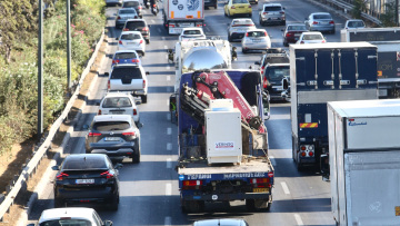 Κίνηση τώρα στους δρόμους 12/11: Μποτιλιάρισμα σε Κηφισό, Λ. Αθηνών και Αττική Οδό - Καθυστερήσεις άνω των 20 λεπτών