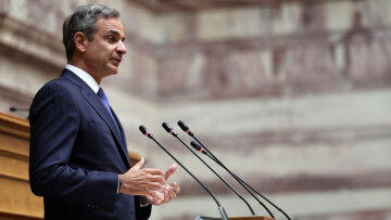 Μητσοτάκης: Κάνουμε πράξη τις πατριωτικές ελαφρύνσεις ενώ άλλοι μιλούν για πατριωτικούς φόρους - Αφορούν 4,3 εκατ. συμπολίτες μας