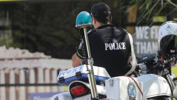 Συνελήφθη οδηγός μηχανής στη Θεσσαλονίκη: Έτρεχε με 128 χιλιόμετρα την ώρα σε κατοικημένη περιοχή