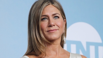 Τα μυστικά της 56χρονης Τζένιφερ Άνιστον πίσω από την αγέραστη εμφάνισή της  - Τι αποκαλύπτει η αισθητικός της