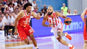 Ερυθρός Αστέρας - Ολυμπιακός 83-86: Με κομβικούς Μιλουτίνοφ και Φουρνιέ πήρε την πρωτιά στο τουρνουά της Κρήτης