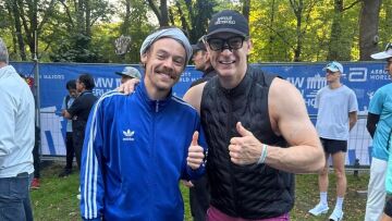 Ο Χάρι Στάιλς χρησιμοποίησε ψευδώνυμο για να τρέξει στον μαραθώνιο του Βερολίνου