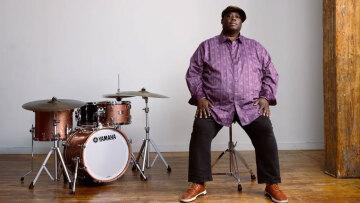      Ο κορυφαίος Αμερικανός ντράμερ και συνθέτης Johnathan Blake εμφανίζετε στο Αθηναϊκό