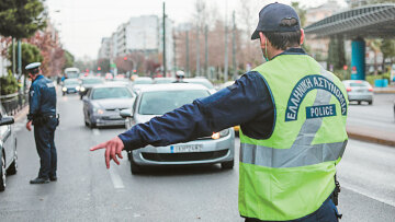Κώδικας Οδικής Κυκλοφορίας: Τεχνητή νοημοσύνη, πρόστιμα και καινοτομίες - Σε χαμηλό 7ετίας τα θανατηφόρα τροχαία 