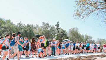 ΙΝΣΕΤΕ: Στις top 5 επιλογές των Δυτικοευρωπαίων ταξιδιωτών η Ελλάδα το επόμενο 12μηνο