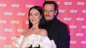 Ζενεβιέβ Μαζαρί: Ο σύζυγός μου με γουστάρει πάρα πολύ
