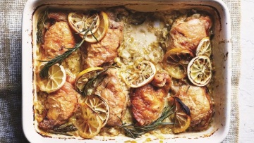 15 λαχταριστά και ζουμερά λεμονάτα για το κυριακάτικο τραπέζι
