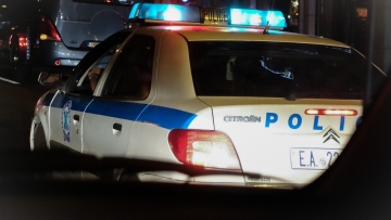 Συνελήφθησαν τέσσερα άτομα για κόντρες στον Πειραιά - Έκαναν σούζες και έτρεχαν με πάνω από 200 χλμ/ώρα 