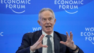 Τόνι Μπλερ: Μπορεί αυτός που ξεκίνησε τον πόλεμο στο Ιράκ για τα ανύπαρκτα πυρηνικά του Σαντάμ να φέρει την ειρήνη στη Γάζα; 