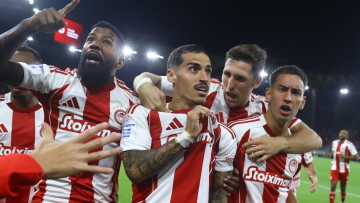 Ολυμπιακός-Λεβαδειακός 3-2: Δύσκολη νίκη στις καθυστερήσεις και παραμονή στην κορυφή με MVP τον Τσικίνιο - Δείτε τα γκολ 