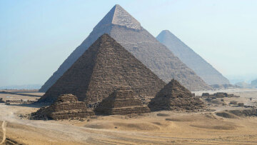 Νέα ανακάλυψη στις πυραμίδες της Αιγύπτου: Βρέθηκε μυστική είσοδος στη Γκίζα