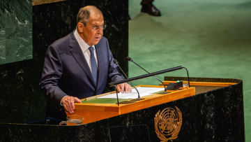 Ρίχνει λάδι στη φωτιά ο Λαβρόφ: Οι Γερμανοί έχουν τον ίδιο σκοπό με τον Χίτλερ, αναβιώνει ο ναζισμός 