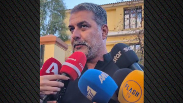 Ζητάει και τα ρέστα ο Μπισμπίκης: Δεν εγκατέλειψα, δεν κρύφτηκα, λέει για το τροχαίο και ειρωνεύεται τους δημοσιογράφους