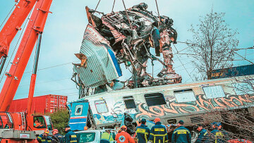 Ποιοι κερδίζουν από την αναβολή της δίκης για τα Τέμπη - Σημαντικός κίνδυνος παραγραφής αδικημάτων