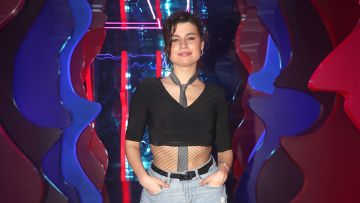 Δανάη Παππά: Η αντίδρασή της όταν ρωτήθηκε για τον Βασίλη Μπισμπίκη μετά τον χορό τους σε γλέντι