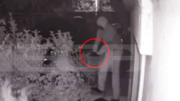 Βίντεο: Η στιγμή που ο δράστης στοχεύει με το όπλο τον 38χρονο στον Άγιο Στέφανο - «Μη με πυροβολείς, μη!»