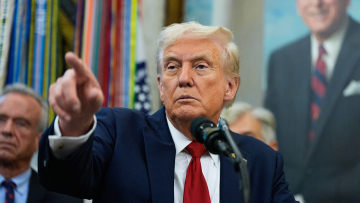 Τραμπ: Η Χαμάς πρέπει να κινηθεί γρήγορα αλλιώς όλα είναι ανοιχτά, δεν θα ανεχθώ καθυστέρηση