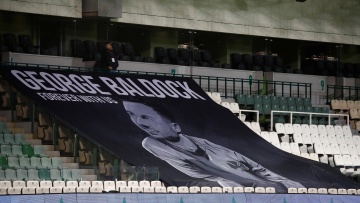 Φόρος τιμής του Παναθηναϊκού στον Τζορτζ Μπάλντοκ - Δύο μεγάλα πανό στις εξέδρες της Λεωφόρου
