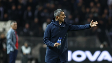 Λουτσέσκου: «Κάναμε τέλειο ματς στο δεύτερο ημίχρονο, πρώτη φορά βιώνω τέτοια αρνητικότητα» 