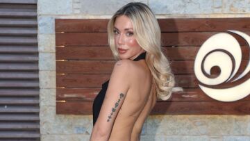 Η Γαρυφαλλιά Καληφώνη έπιασε την ανθοδέσμη στον γάμο του Γιώργου Λιβάνη και της Ανδρομάχης - Δείτε βίντεο