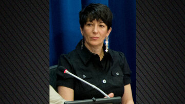 Αρχεία Έπσταϊν: «Μου βρήκες νέους ακατάλληλους φίλους;» - Το email στη Γκισλέιν Μάξγουελ από τον «αόρατο άνθρωπο» στο Μπαλμόραλ