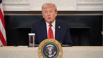 Ο Τραμπ δηλώνει ότι ίσως επισκεφθεί τη Μέση Ανατολή την Κυριακή, καθώς η συμφωνία για τη Γάζα είναι «πολύ κοντά»