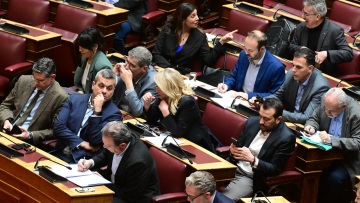 Αναταραχή στον ΣΥΡΙΖΑ ενόψει του κόμματος Τσίπρα: Τι συζήτησε ο Φάμελλος με τους... επίφοβους βουλευτές - Πιέζει η πλευρά Πολάκη