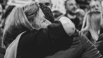 Κωνσταντίνος Κυρανάκης: Πέθανε η μητέρα του - To συγκινητικό «αντίο» του