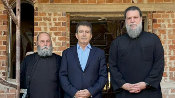 Επίσκεψη Χρυσοχοΐδη στο «Ιωνικό Κέντρο» της Ιεράς Μονής Νέας Ιωνίας