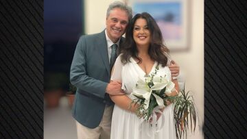 Ο Οδυσσέας Σταμούλης παντρεύτηκε τη σύντροφό του με πολιτικό γάμο - Δείτε τις φωτογραφίες