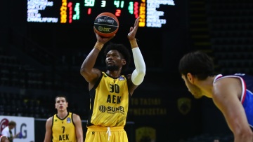 Δεύτερη νίκη για την ΑΕΚ στην GBL - Νίκησε 93-73 τον Πανιώνιο με ηγέτη τον Σίλβα