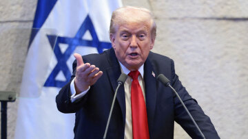 Η στιγμή που ο Τραμπ ζητάει από τον πρόεδρο του Ισραήλ να δώσει χάρη στον Νετανιάχου, δείτε βίντεο