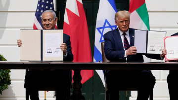 NYT: Τι είναι οι Συμφωνίες του Αβραάμ, το μεγάλο σχέδιο του Τραμπ για ειρήνη στη Μέση Ανατολή