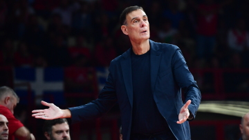 Μπαρτζώκας: «Τα λάθη μας κόστισαν, πολλοί παίκτες είναι κουρασμένοι λόγω των συνεχόμενων παιχνιδιών» 