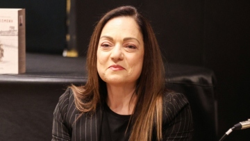 Ελένη Καρακάση για νευρική ανορεξία: Είχα φτάσει να είμαι ένας σκελετός με δέρμα και στον καθρέφτη έβλεπα τον εαυτό μου χοντρό