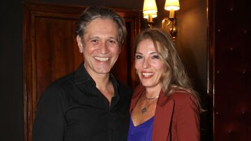 Αιμίλιος Χειλάκης για Αθηνά Μαξίμου: Προσπαθούμε να προκαλέσουμε τον θαυμασμό ο ένας στον άλλο, είναι το μεγαλύτερο βραβείο